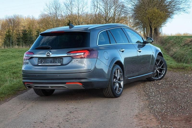 Gebraucht Opel Insignia 170 PS (125 kW) 2016 Grau Kombi