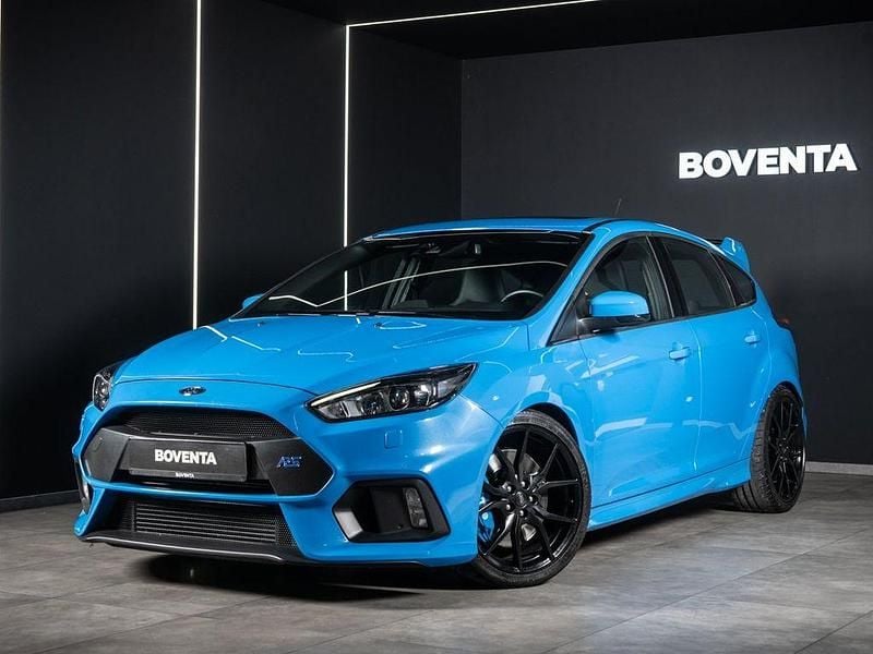 Nitrousblau metallic Gebraucht 2018 Ford Focus RS Limousine | 35.850 € - Bild 1/4