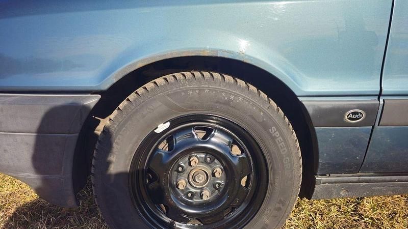 Second-hand Audi 80 90 CP (66 kW) 1989 Verde Berlinǎ