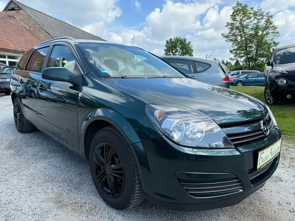 Gebraucht Opel Astra Edition 90 PS (66 kW) 2005 Grün Limousine