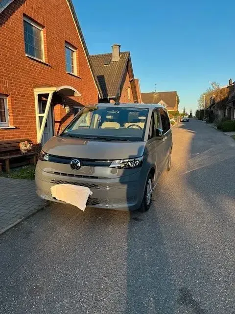 Usata VW T7 150 CV (110 kW) 2024 Grigio Furgone