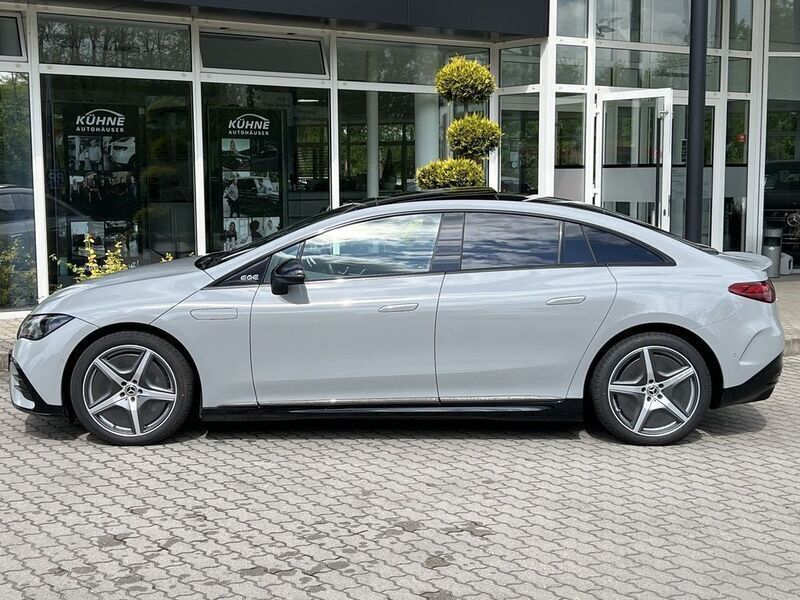 Gebraucht Mercedes EQE500 Premium Plus 300 kW (408 PS) 2024 Grau, Limousine