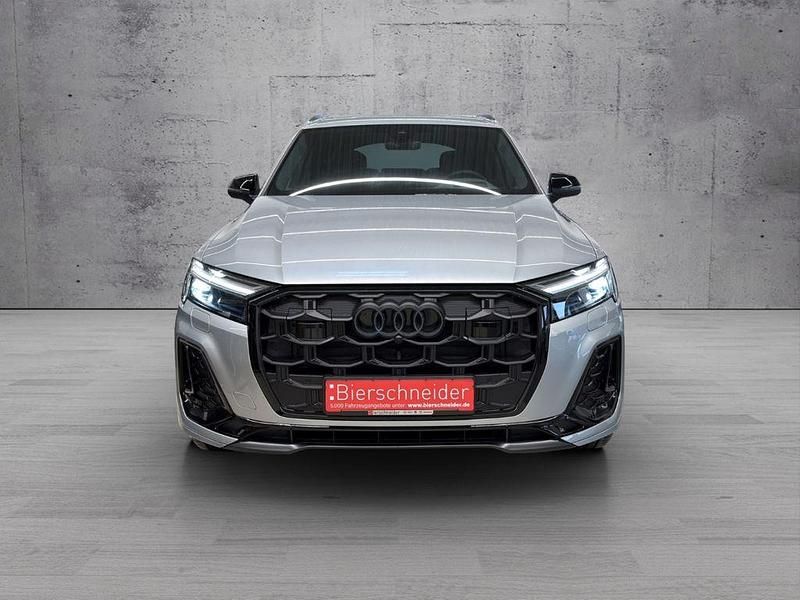 Uusi Audi Q7 S-Line 286 HP (210 kW) 2026 Hopea Katumaasturi