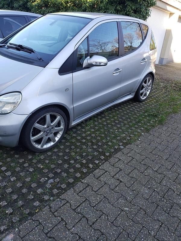 Gebraucht Mercedes A210 140 PS (102 kW) 2002 Silber Kleinwagen
