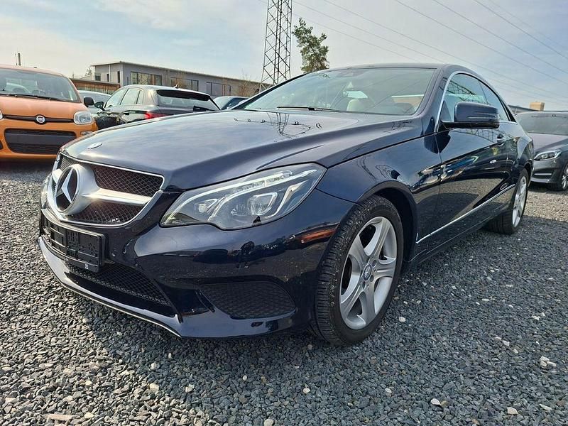 Gebraucht Mercedes E350 306 PS (225 kW) 2014 Blau Coupé