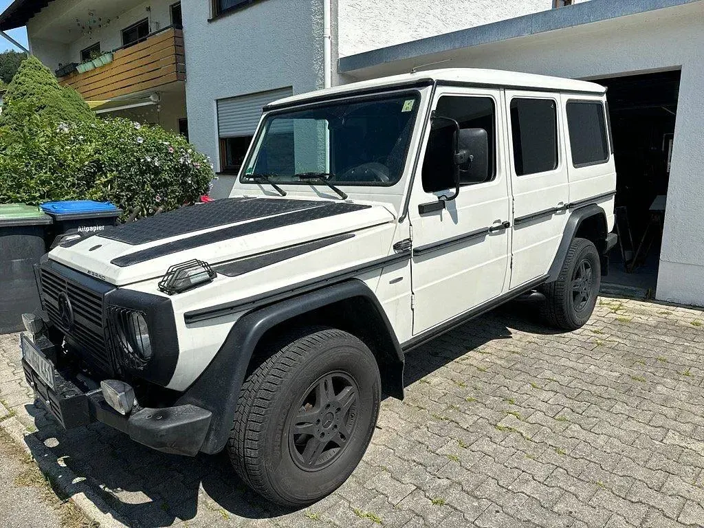 Gebraucht Mercedes G280 184 PS (135 kW) 2010 Weiß SUV
