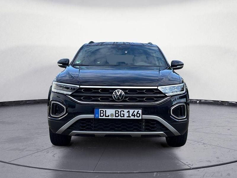 Gebraucht VW T-Roc Life 150 PS (110 kW) 2024 Deep black perleffekt SUV