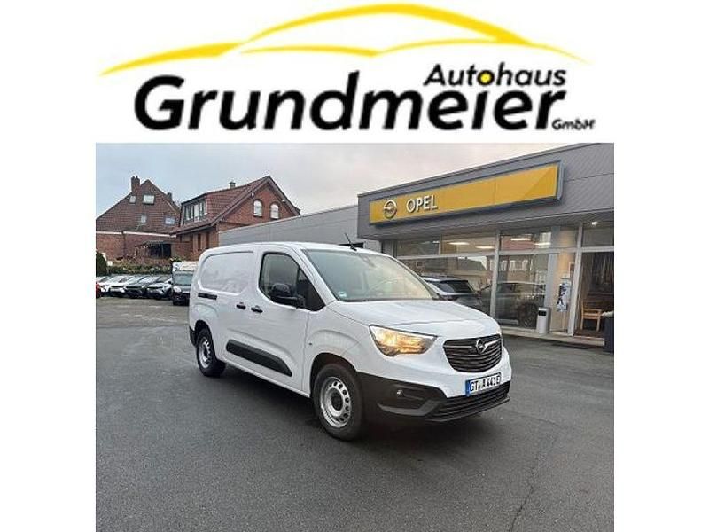 Kaolin weiß Gebraucht 2024 Opel Combo-e Life Edition Kombi | 26.898 € (Etwas zu teuer) - Bild 1/4
