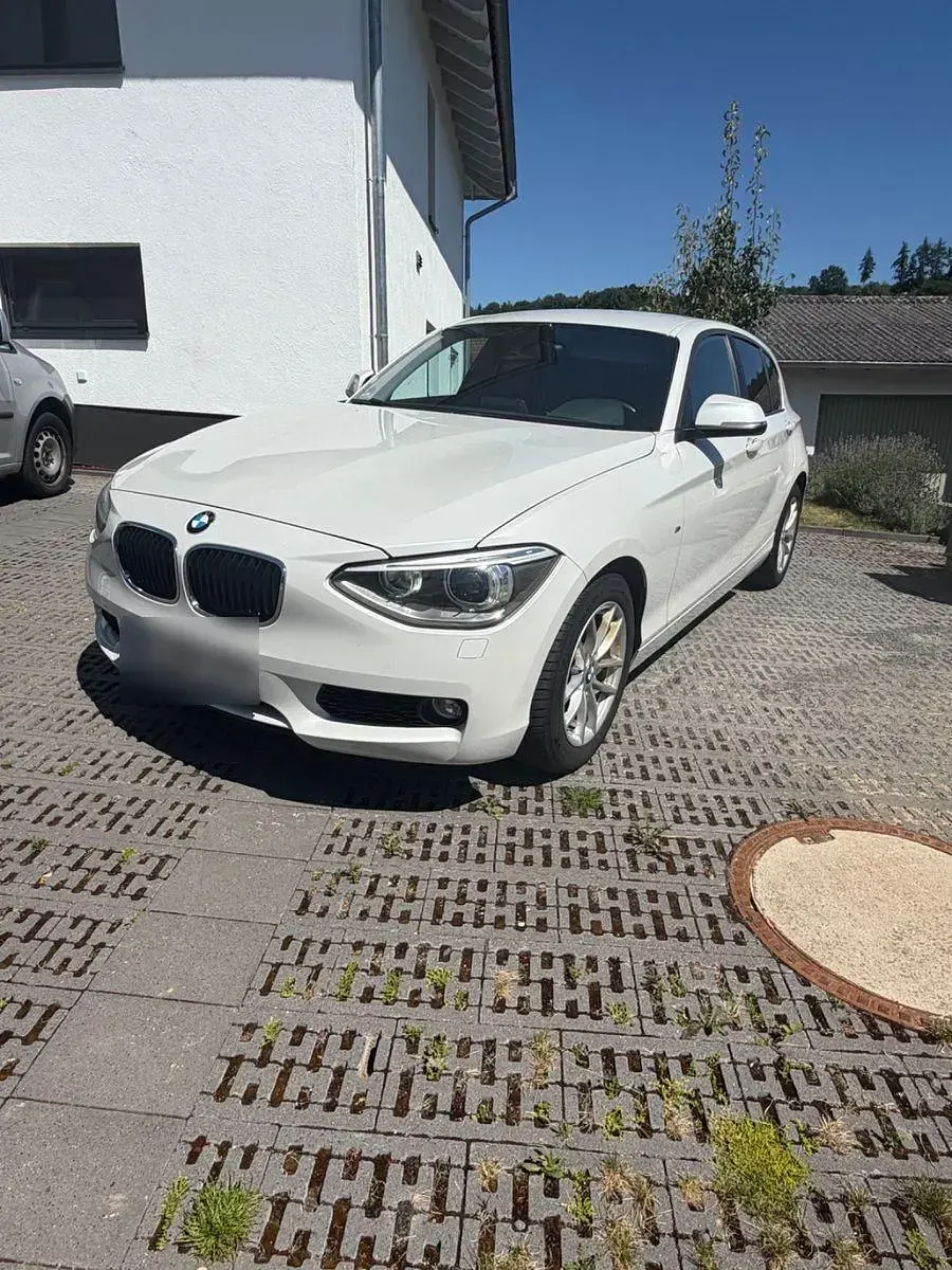 Gebraucht BMW 120 184 PS (135 kW) 2013 Weiß Kleinwagen