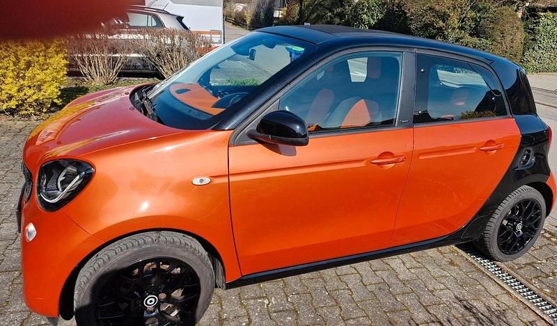 Gebraucht Smart ForFour 71 PS (52 kW) 2014 Orange Kleinwagen