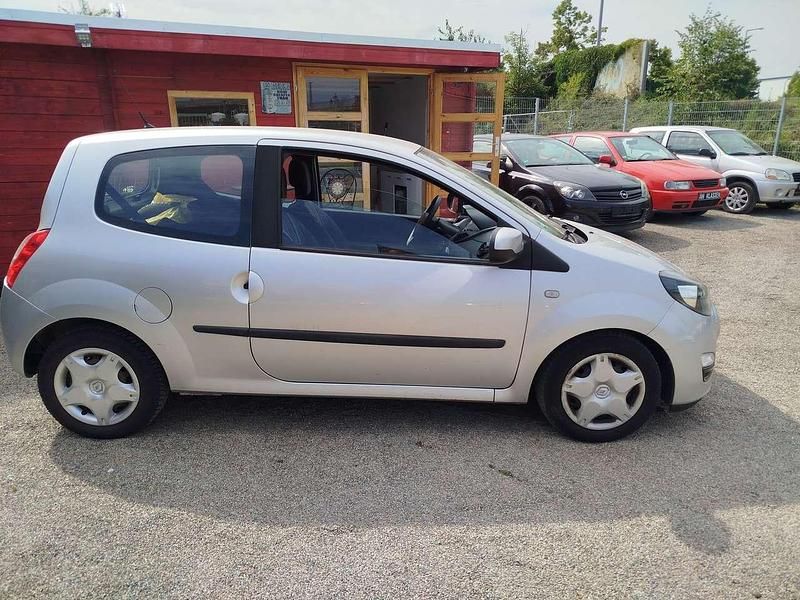 Usata Renault Twingo 75 CV (55 kW) 2013 Argento Utilitaria