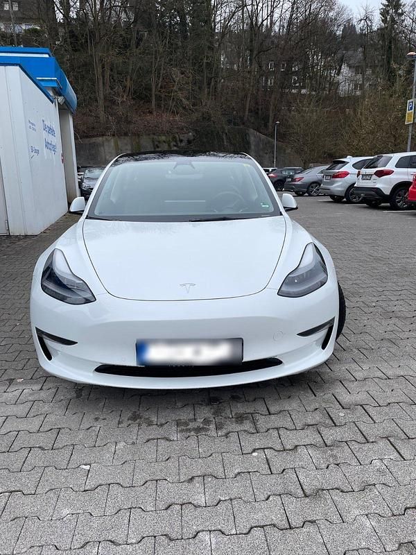 Gebraucht Tesla Model 3 366 kW (498 PS) 2021 Weiß Limousine