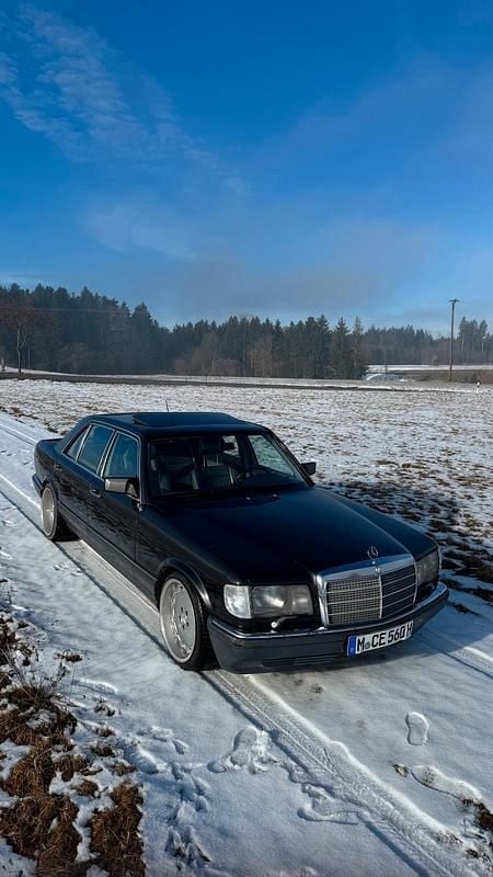 Gebraucht Mercedes 560 299 PS (219 kW) 1990 Grau Limousine