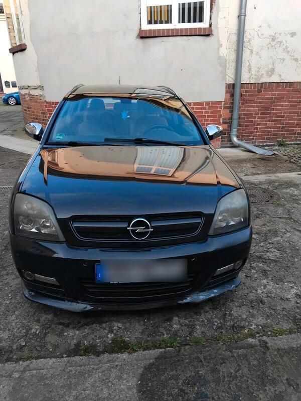 Schwarz Gebraucht 2003 Opel Signum Kombi | 900 € (Guter Preis) - Bild 1/4
