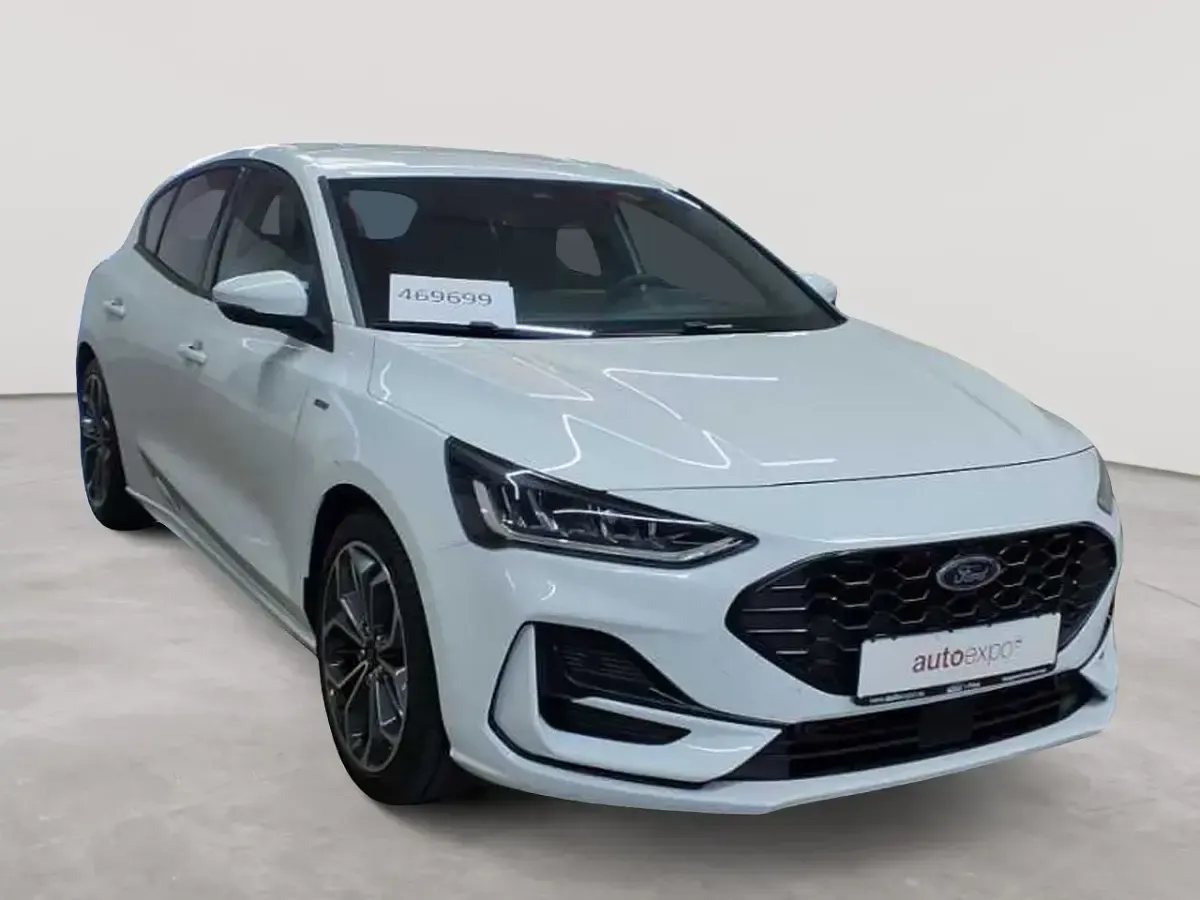 Gebraucht Ford Focus ST-Line X 155 PS (114 kW) 2023 Limousine