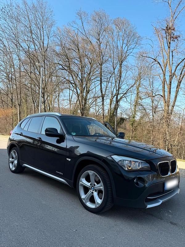 Gebraucht BMW X1 177 PS (130 kW) 2010 Schwarz SUV