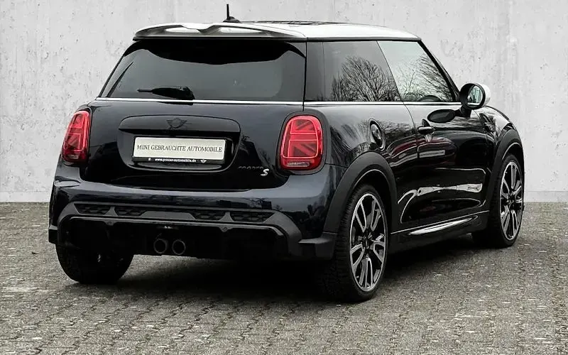 Gebraucht Mini Cooper S Countryman Classic 178 PS (130 kW) 2024 Schwarz SUV