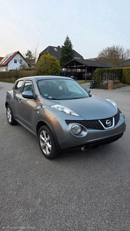 Gebraucht Nissan Juke Tekna 117 PS (86 kW) 2012 Silber SUV