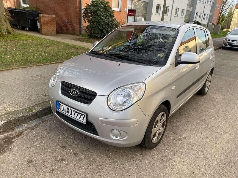 Gebraucht Kia Picanto Start 63 PS (46 kW) 2010 Silber Kleinwagen