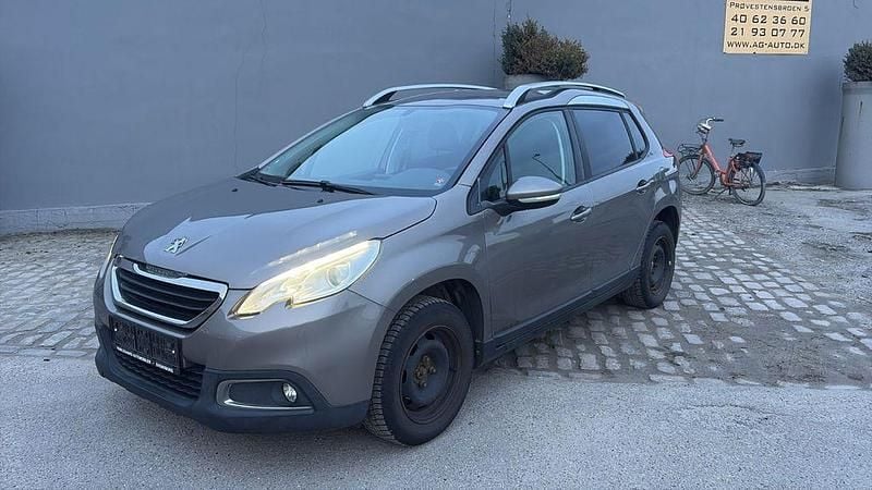 Gebraucht Peugeot 2008 Active 82 PS (60 kW) 2014 Grau SUV