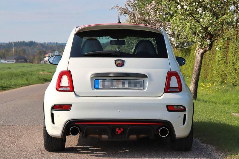 Gebraucht Abarth 595 Competizione 145 PS (106 kW) 2020 Weiß Kleinwagen