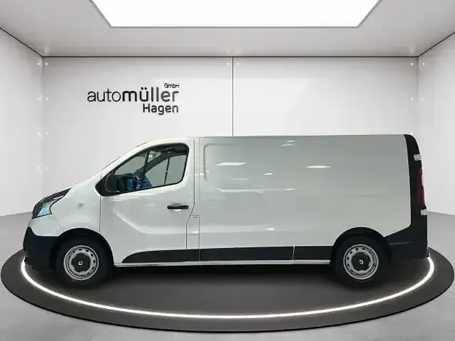 Gebraucht Renault Trafic Komfort 146 PS (107 kW) 2019 Weiß Van / Kleinbus