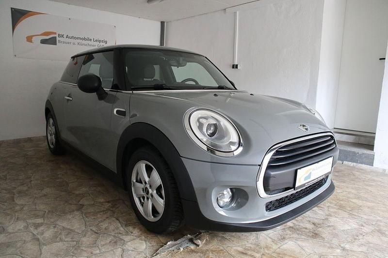 Gebraucht Mini ONE 102 PS (75 kW) 2017 Grau Kleinwagen