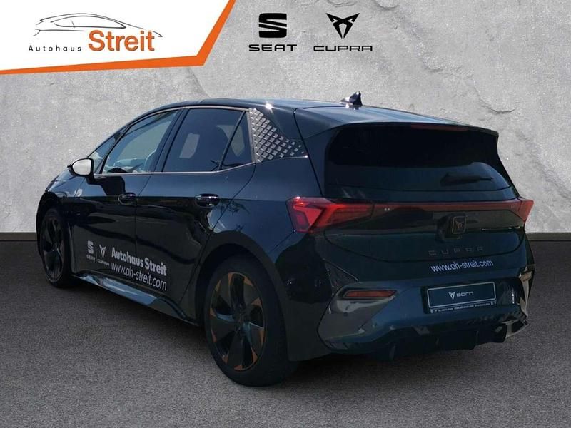 Gebraucht Cupra Born 169 kW (231 PS) 2025 Midnight schwarz Kleinwagen