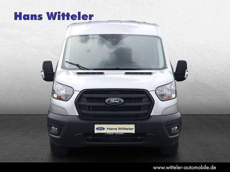 Gebraucht Ford Transit Trend 131 PS (96 kW) 2025 Silber Van / Kleinbus