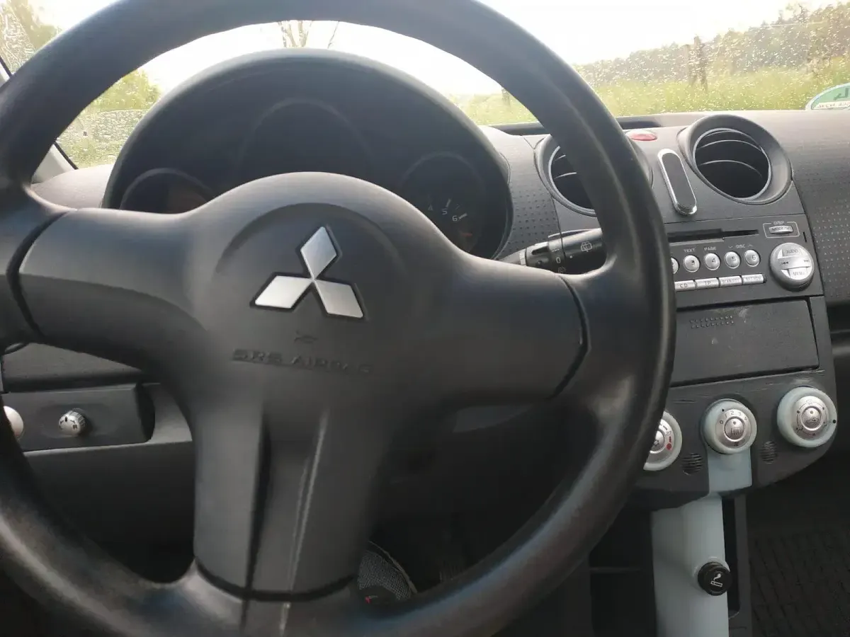 Gebraucht Mitsubishi Colt 95 PS (69 kW) 2005 Silber Kleinwagen