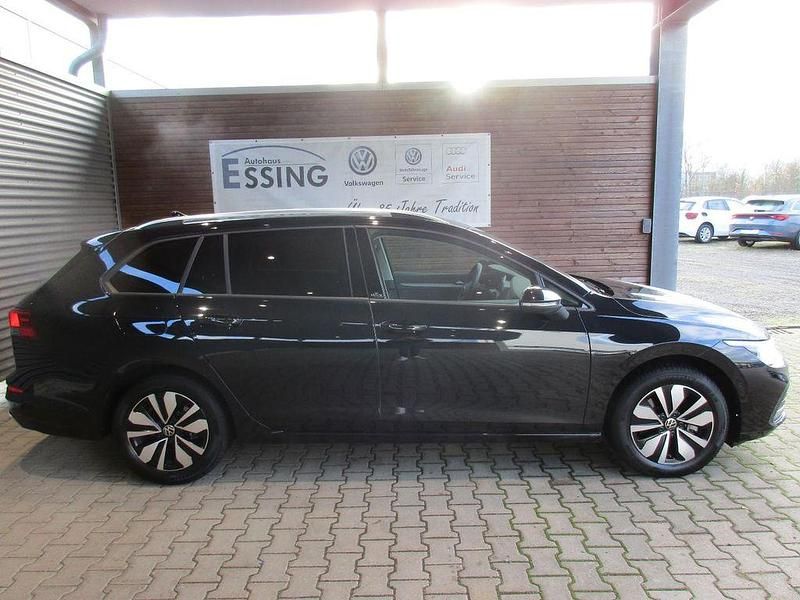 Gebraucht VW Golf VIII Move 150 PS (110 kW) 2024 Schwarz Kombi