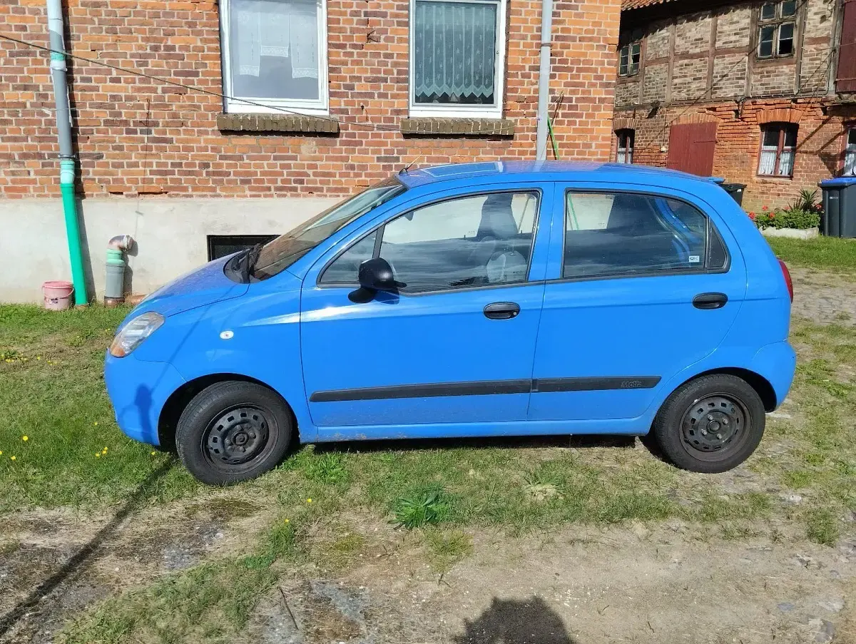 Second-hand Chevrolet Matiz 52 CP (38 kW) 2009 Albastru Hatchback