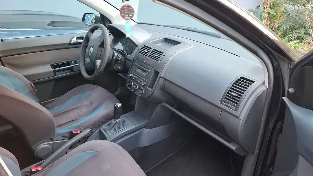 Gebraucht VW Polo 69 PS (50 kW) 2007 Schwarz Kleinwagen
