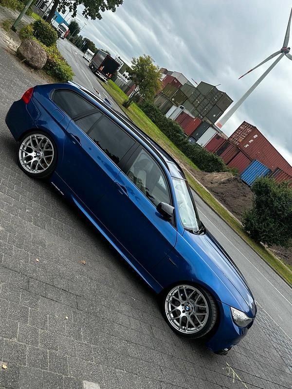 Gebraucht BMW 335 306 PS (225 kW) 2009 Blau Kombi