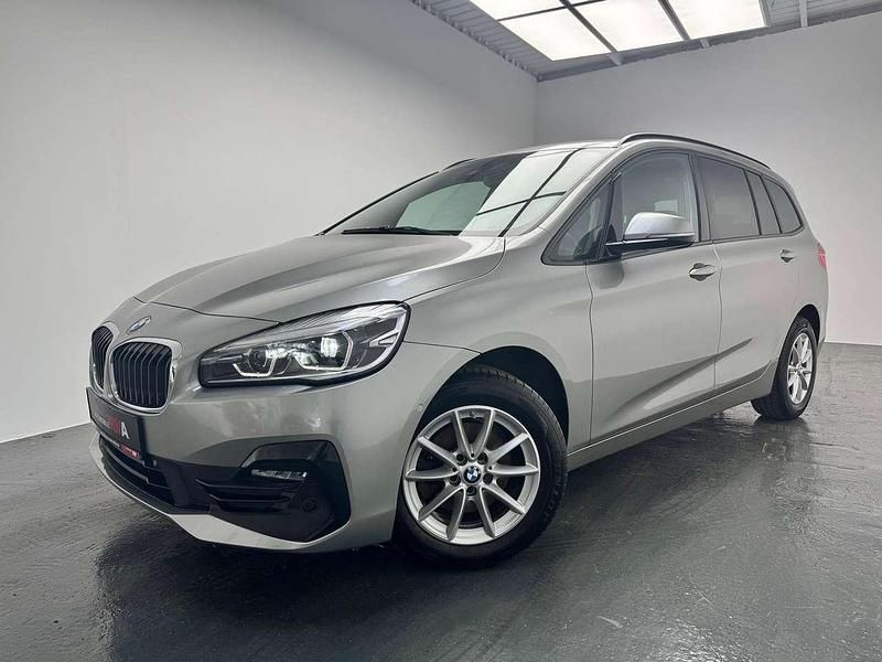Alpinweiss iii Gebraucht 2019 BMW 216 Advantage Van / Kleinbus | 17.690 € (Teuer) - Bild 1/4