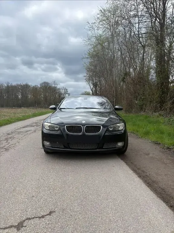 Gebraucht BMW 335 Cabriolet 306 PS (225 kW) 2007 Schwarz Cabrio