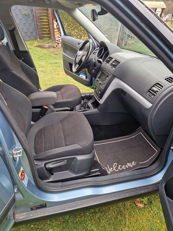 Gebraucht Skoda Yeti Plus Edition 160 PS (117 kW) 2013 Blau SUV