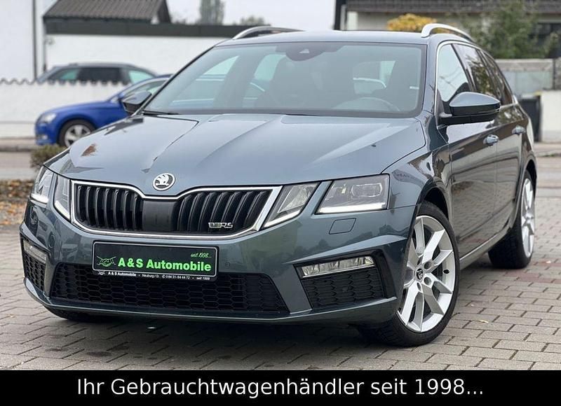 Grau Gebraucht 2018 Skoda Octavia RS Kombi | 18.990 € (Fairer Preis) - Bild 1/4