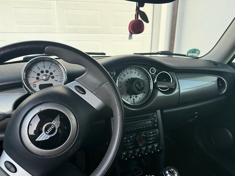 Gebraucht Mini Cooper 116 PS (85 kW) 2007 Grau Kleinwagen