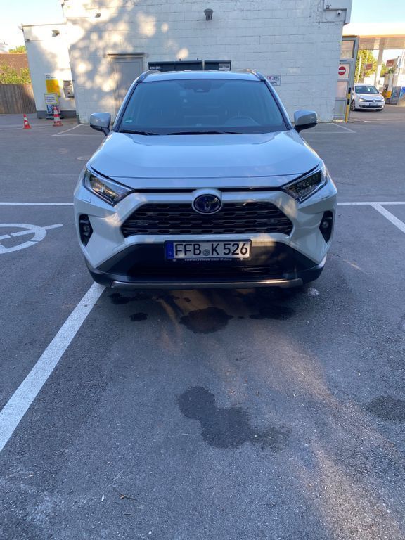 Weiß Gebraucht 2023 Toyota RAV4 Team SUV | 37.600 € (Fairer Preis) - Bild 1/4