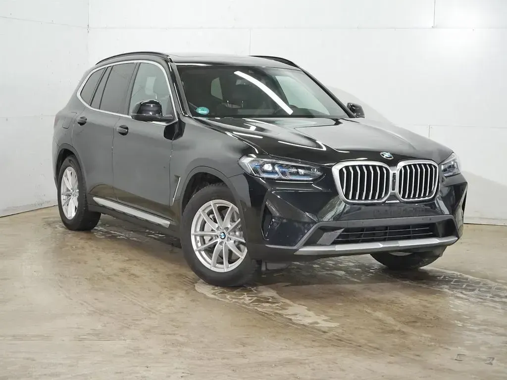 Second-hand BMW X3 Efficient Dynamics 286 CP (210 kW) 2024 Negru SUV