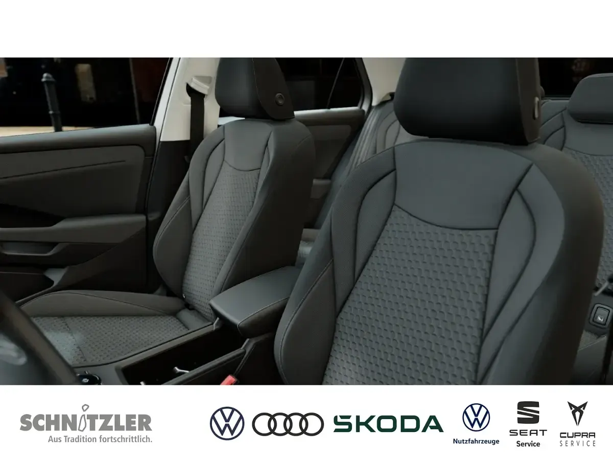 Neu VW T-Roc Life 150 PS (110 kW) 2026 Weiss SUV