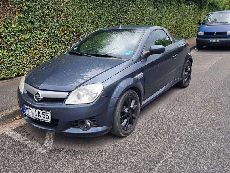 Gebraucht 2006 Opel Tigra Coupé | 1.800 € - Bild 1/4
