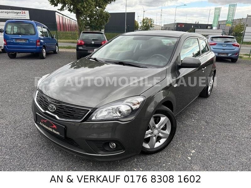Gebraucht 2012 Kia ProCeed Edition 7 Kleinwagen | 3.190 € (Superpreis) - Bild 1/4
