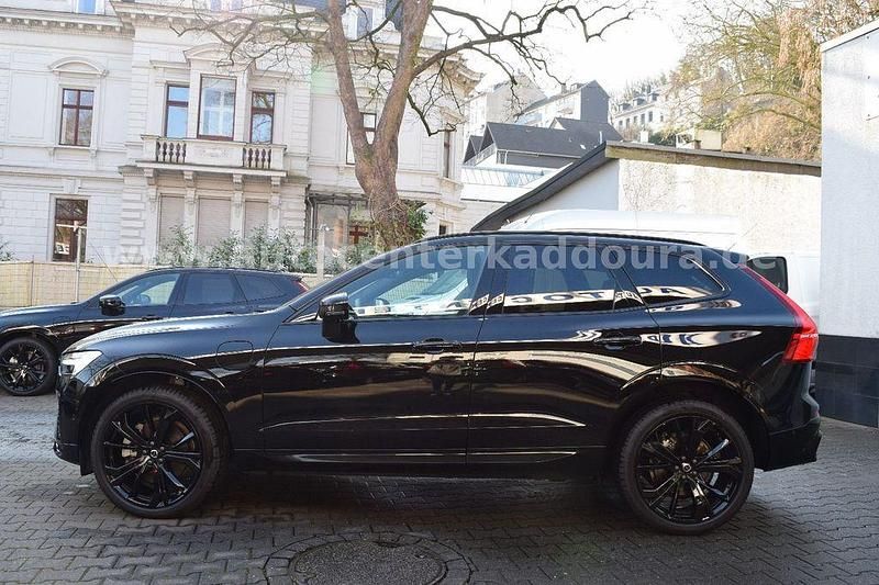 Gebraucht Volvo XC60 398 PS (292 kW) 2024 Onyx black / metallic SUV