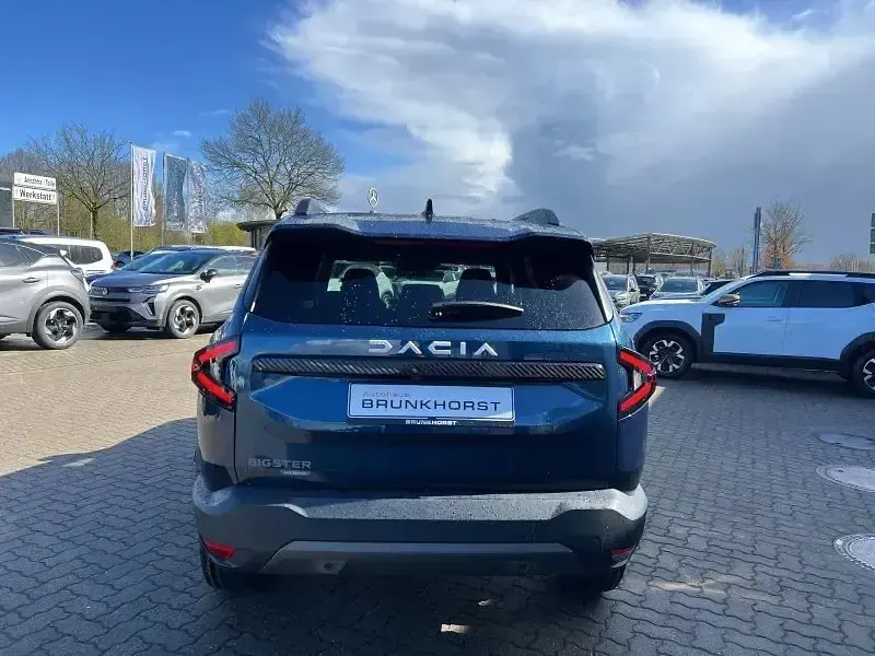 Neu Dacia Bigster Journey 158 PS (116 kW) 2026 Indigoblau SUV