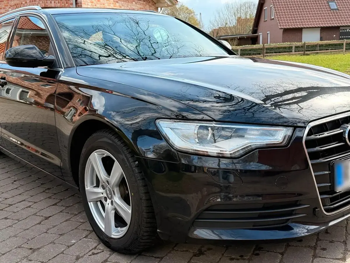 Używany Audi A6 204 KM (150 kW) 2013 Czarny Kombi