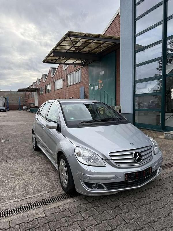 Gebraucht Mercedes E200 193 PS (141 kW) 2006 Kombi