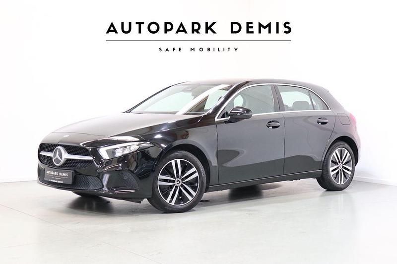Schwarz Gebraucht 2022 Mercedes A250 Progressive Limousine | 20.585 € (Superpreis) - Bild 1/4