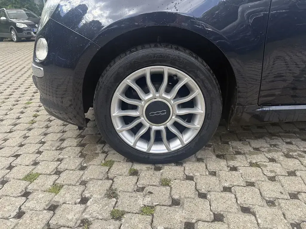 Gebraucht Fiat 500 Lounge 69 PS (50 kW) 2010 Blau Kleinwagen
